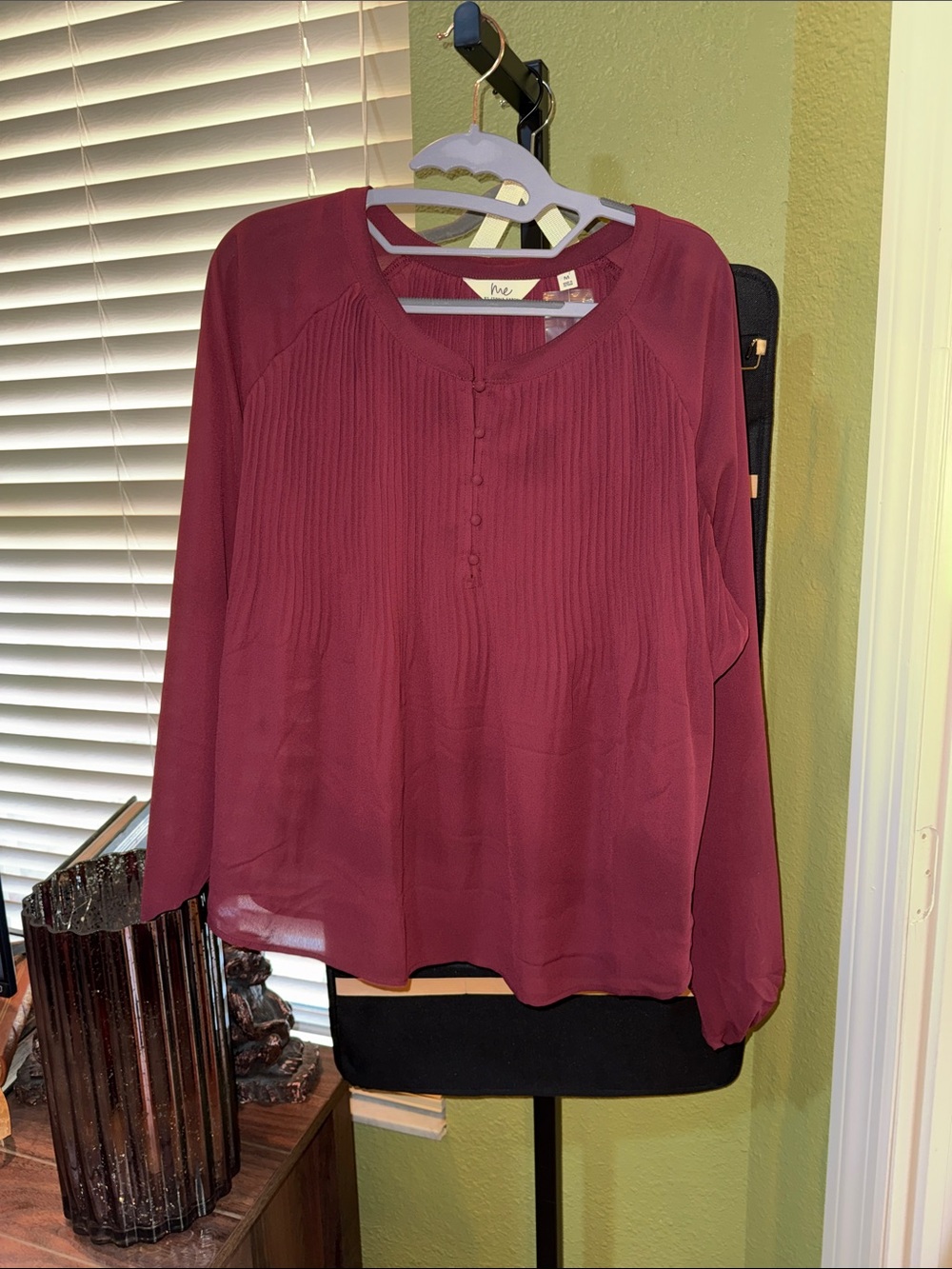 ME by Jenny Garth Pleated Long-Sleeve Blouse in Burgundy